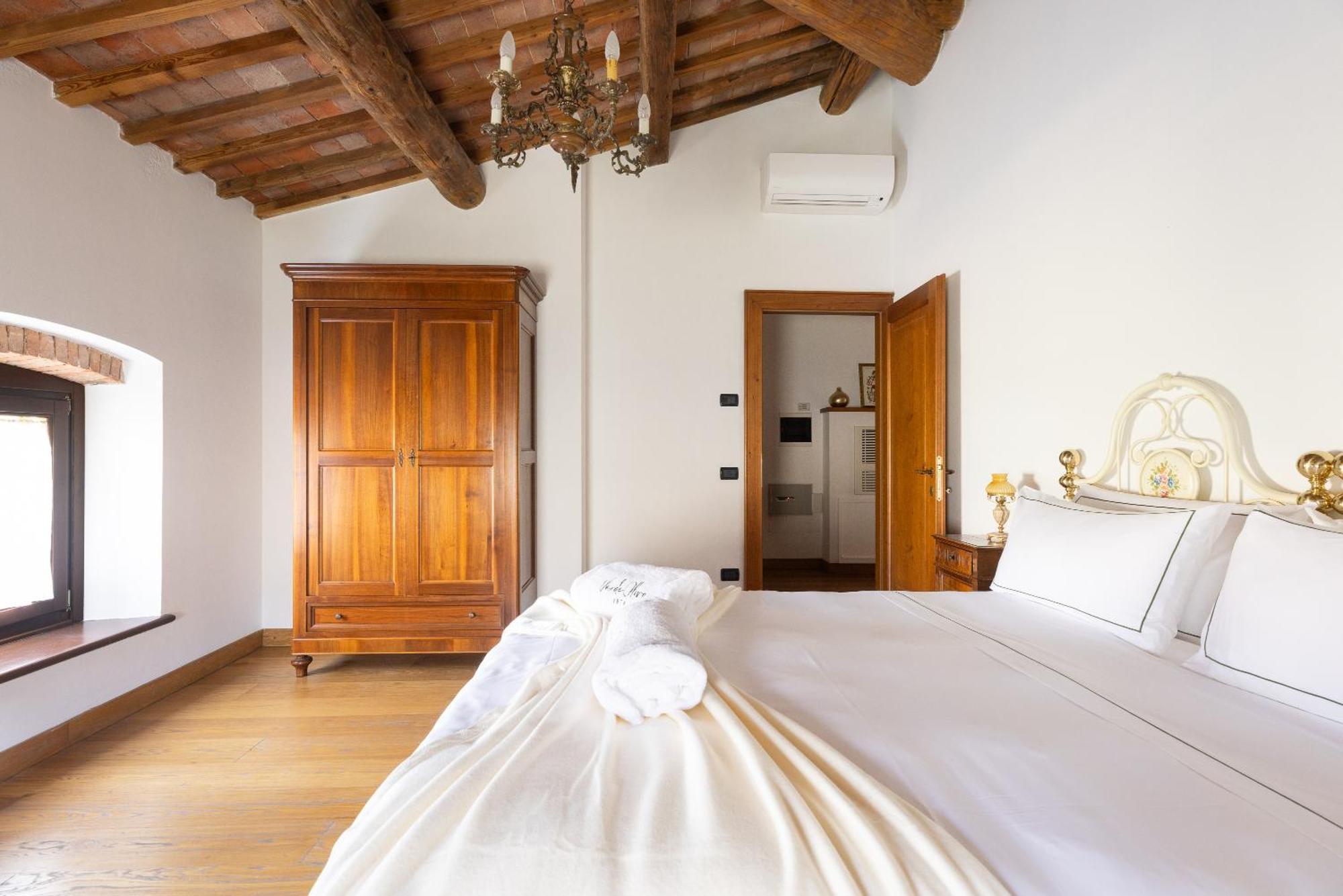 Verdeolivo 1876 - Apartments & Pool Mezzane di Sotto Exteriér fotografie