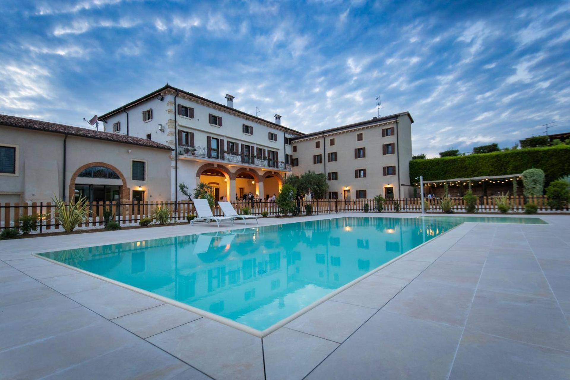 Verdeolivo 1876 - Apartments & Pool Mezzane di Sotto Exteriér fotografie