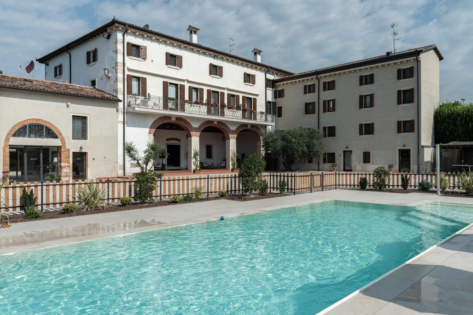 Verdeolivo 1876 - Apartments & Pool Mezzane di Sotto Exteriér fotografie